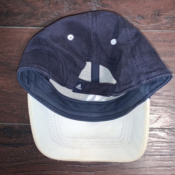 Adidas Hat, One Size - Picture 4 of 9